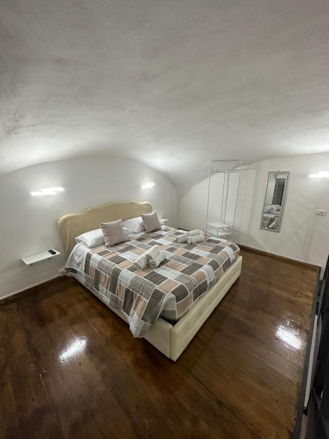 Apartamento Aurora House Nápoles Exterior foto