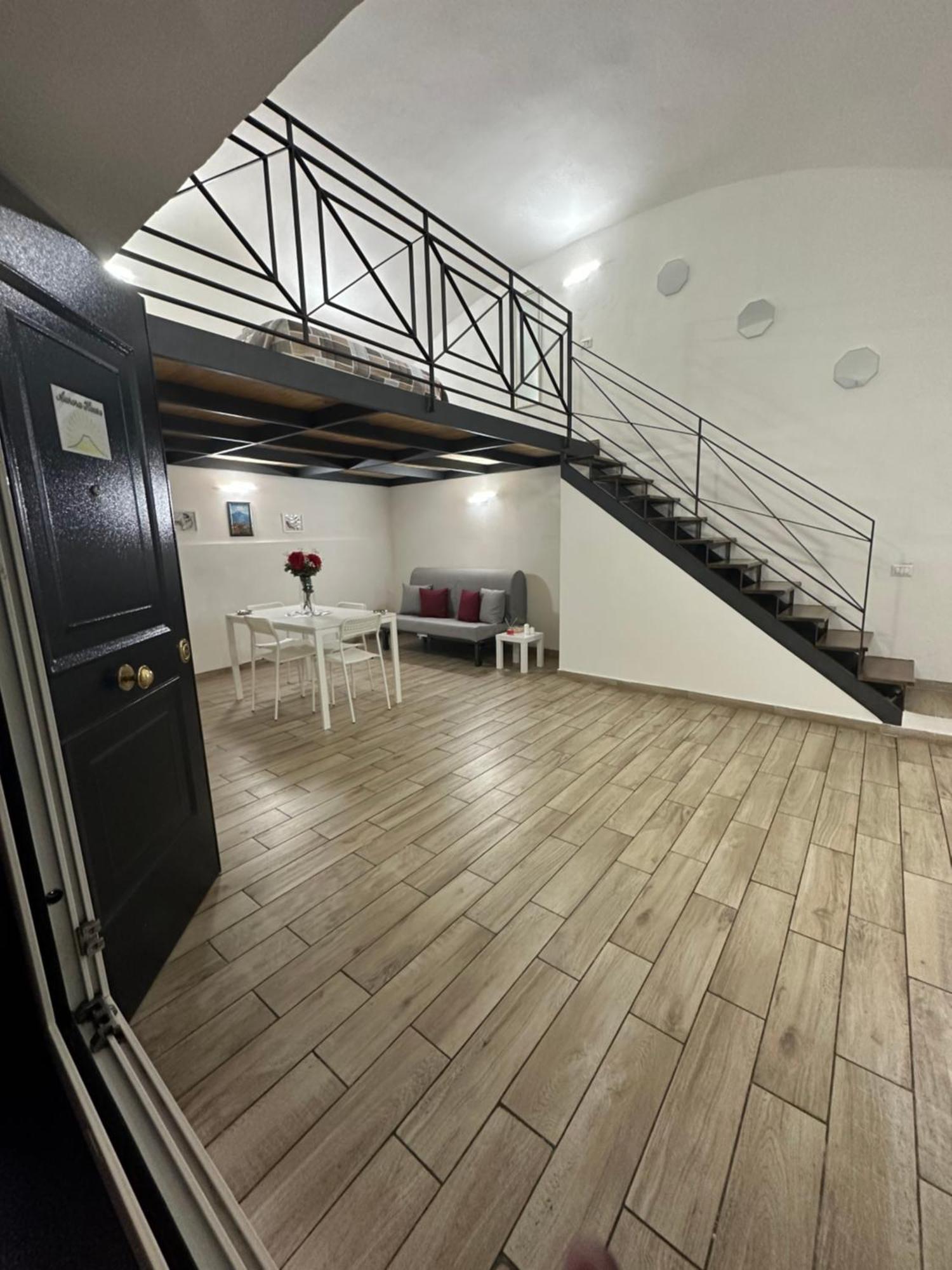 Apartamento Aurora House Nápoles Exterior foto